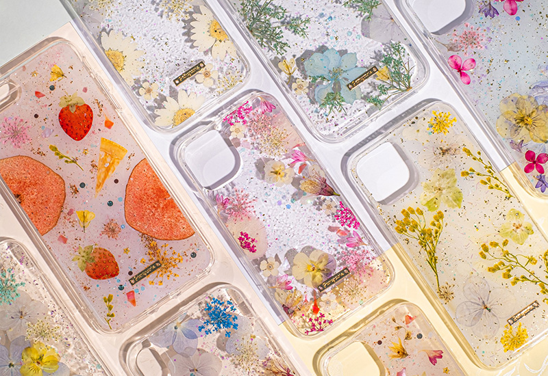 ゆめかわ押し花スマホケース