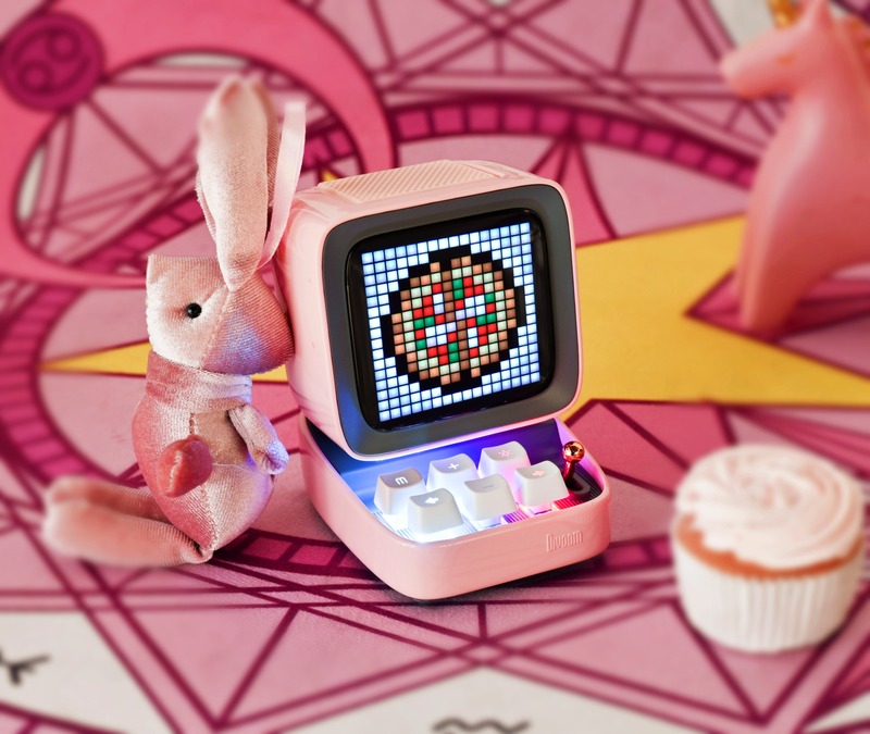 1万円以下 センスがいい 誕生日プレゼント ピクセルレトロスピーカー