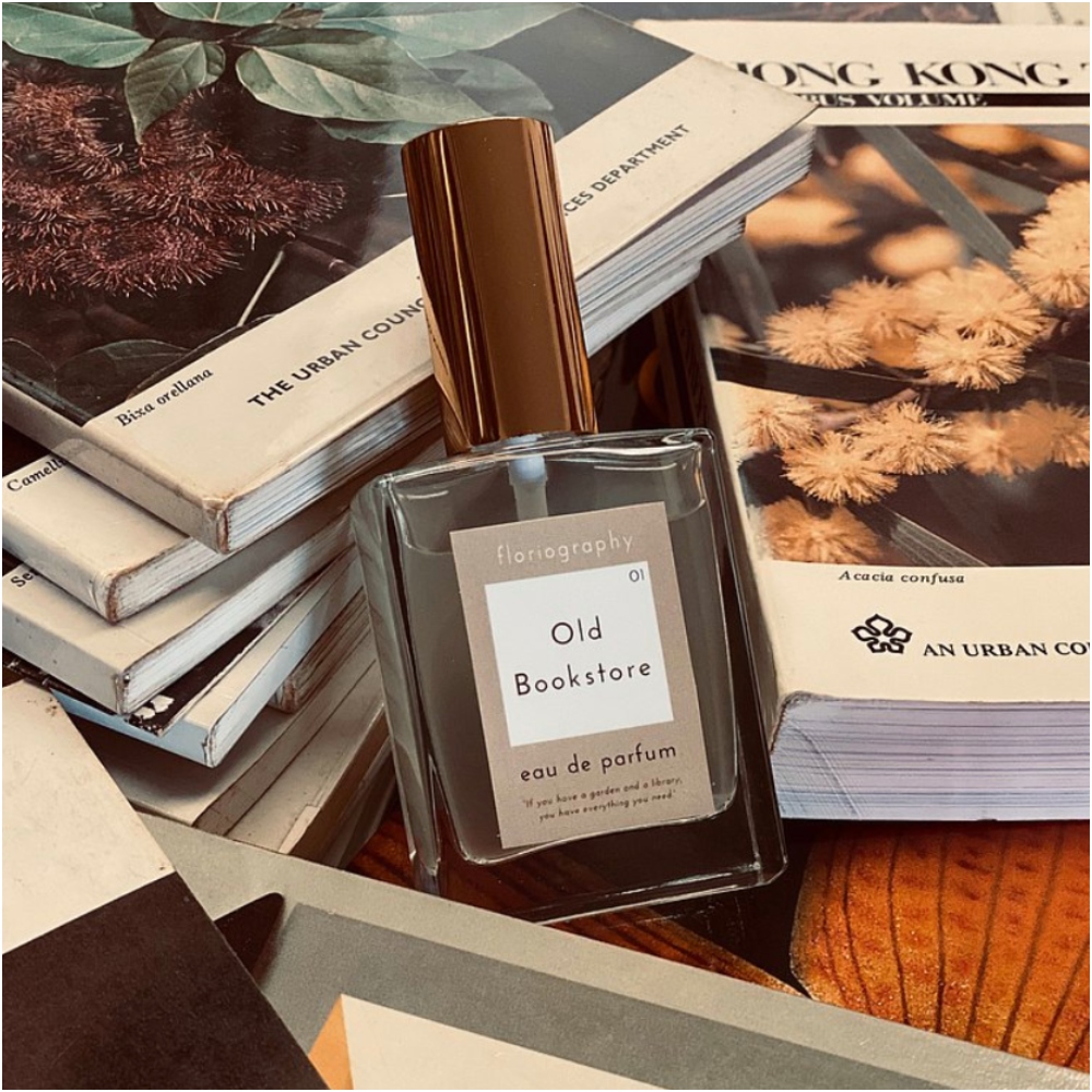 香水推薦 街角舊書店淡香水 Floriography