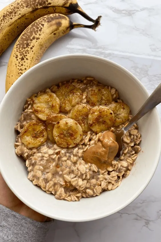 香蕉花生醬 Overnight Oat (Photo : sprinklingofhealth.com)