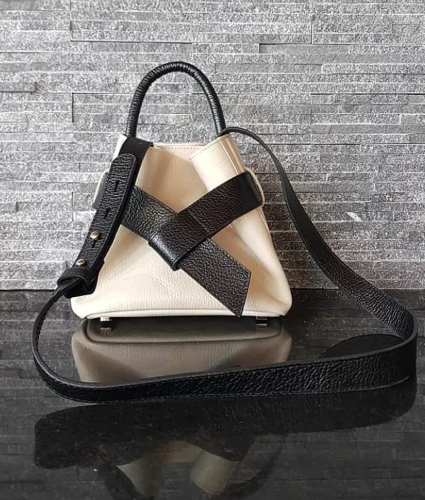 CHAR Bag 水桶包 (按上圖訂購)