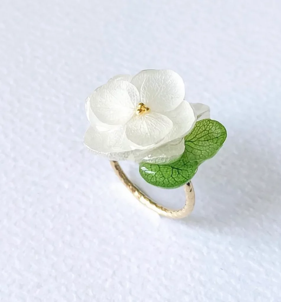 山茶花戒指(按上圖訂購)