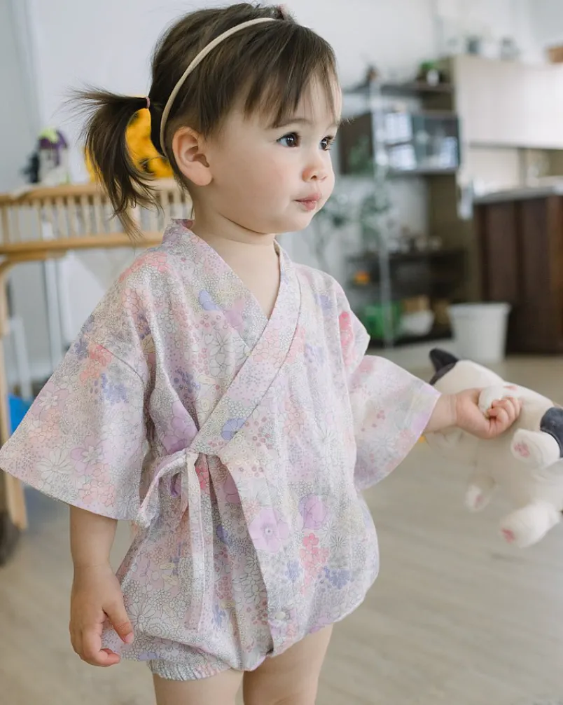 櫻花嬰兒和服(按上圖訂購)