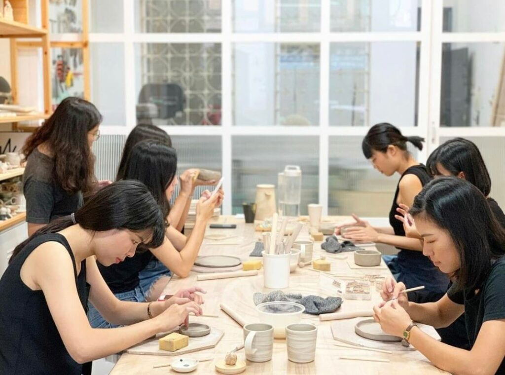 母親節行程推薦:捏陶體驗,入門者可上手。