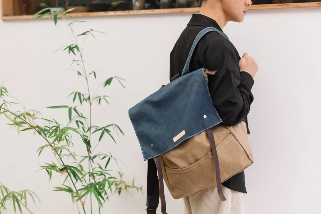 男生聖誕禮物送書包