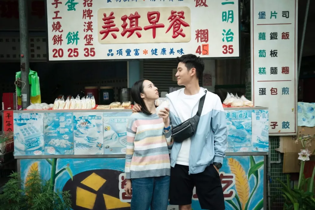 我吃了那男孩一整年的早餐 劇情