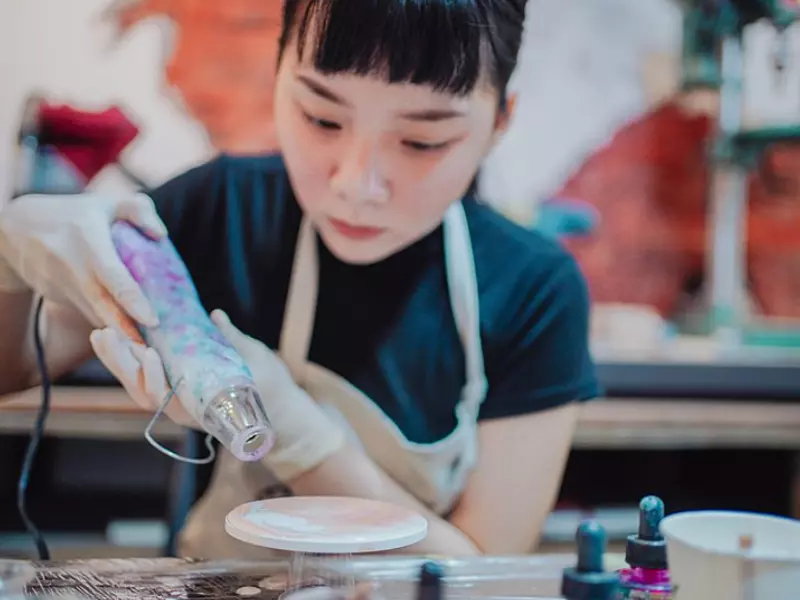 水晶流彩藝術杯墊課程