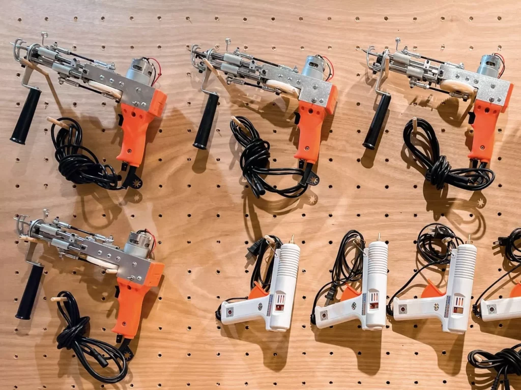 Tufting gun 簇絨槍