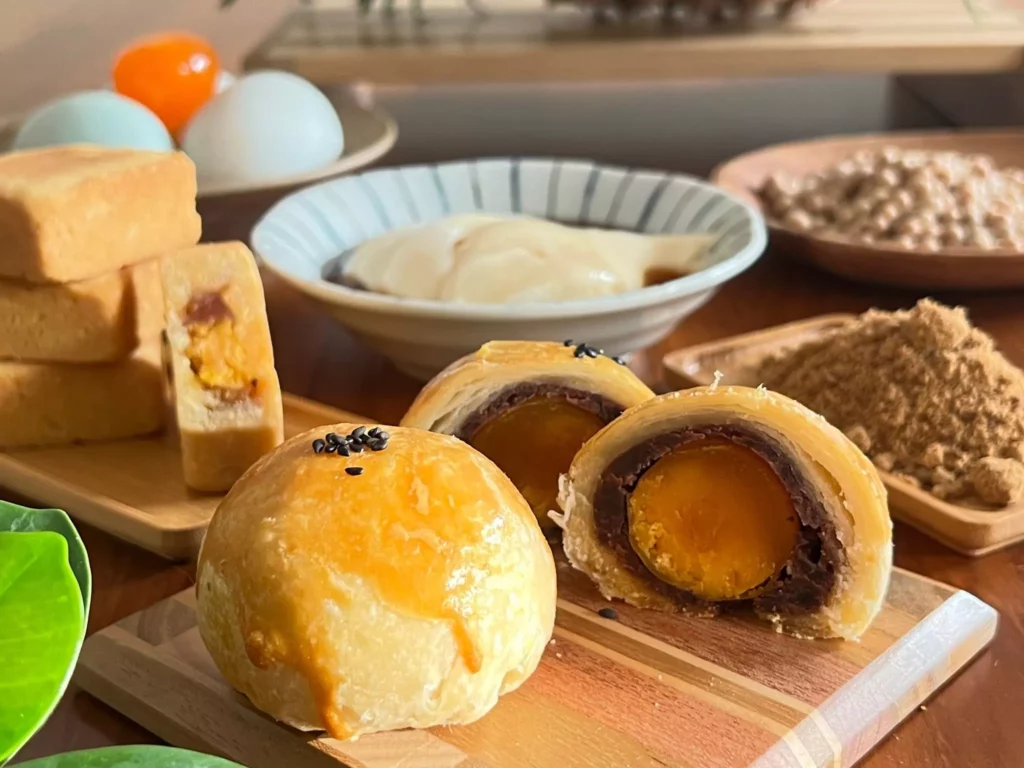 台灣傳統甜點手作體驗 E 鳳凰酥/蛋黃酥/豆花